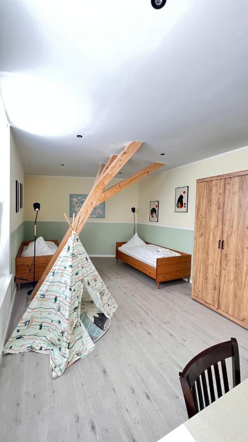 New Nomads Ferienwohnung Am See Zossen Exterior foto