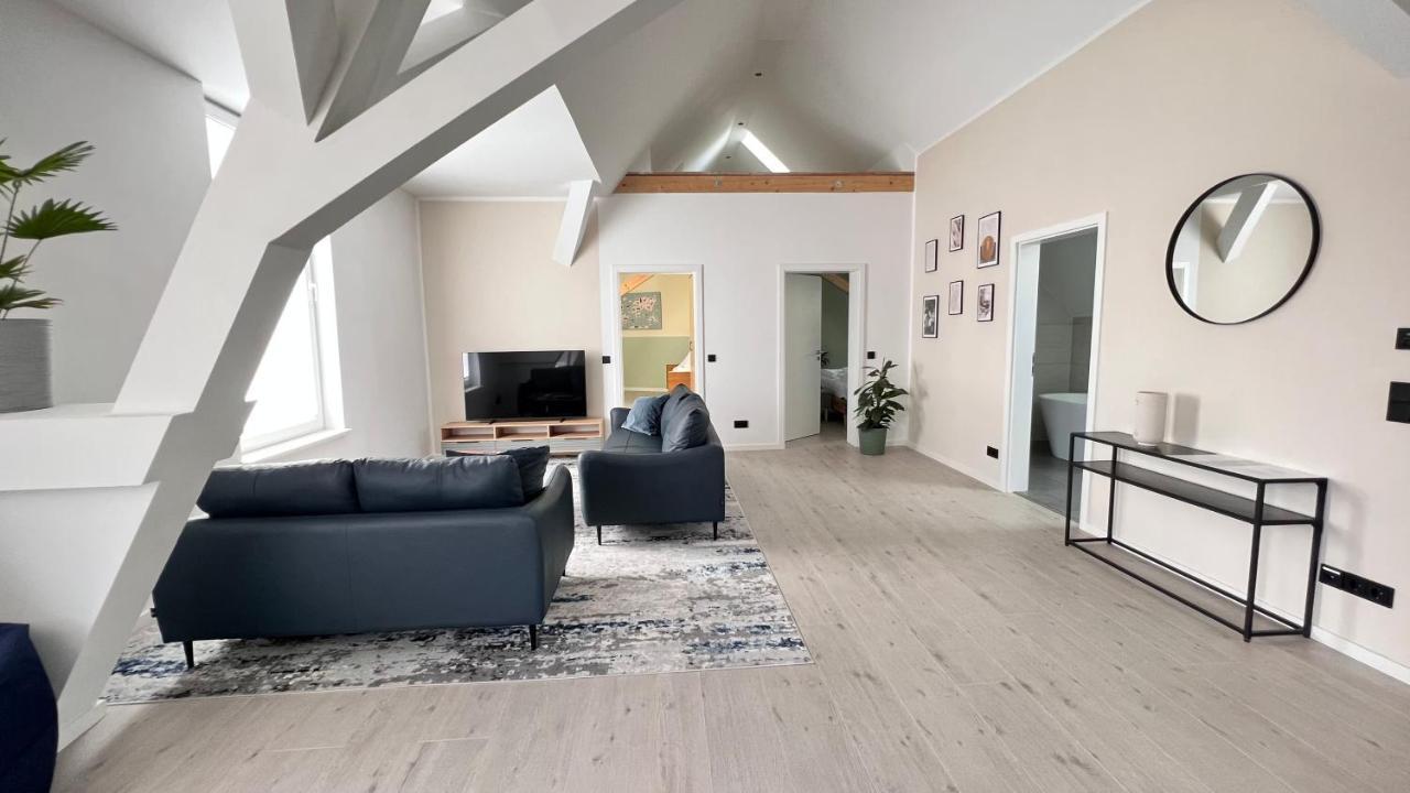 New Nomads Ferienwohnung Am See Zossen Exterior foto